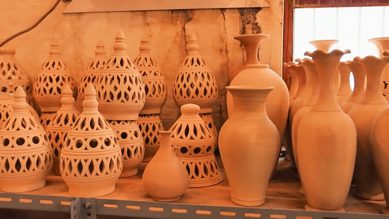 Tall pottery